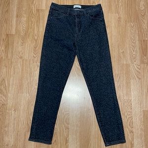 Abercrombie and Fitch skinny jean